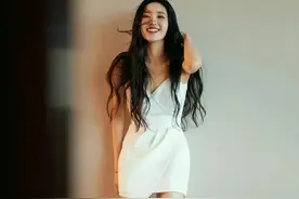 魔鬼的身材，爆表的颜值！董璇｜蔡思贝｜郁可唯｜王紫璇图片