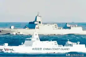 快讯，越南出动4000吨海警船对峙万安滩，我海警让其落荒而逃。图片