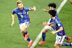 世界杯上日本球员堂安律、三笘薰和浅野拓磨，堪称为年轻人的榜样图片