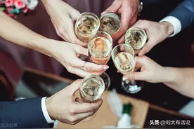 为什么，我不建议你参加同学聚会图片
