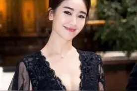 “中年妇女”左小青：与大20岁富豪老公离婚，45岁与女儿相依为命图片