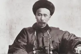 历史上的今天｜晚清名臣李鸿章出生图片