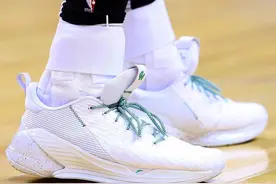 作为安踏后卫篮球鞋代言人！海沃德NBA赛场上脚了哪些球鞋？图片