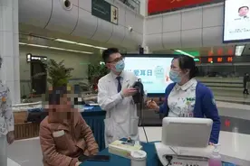 听力受损很难恢复 专家提醒切勿长期佩戴耳机或音量过大图片