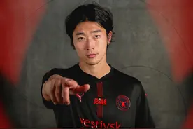 韩国国脚曹圭成加盟丹麦俱乐部中日德兰图片