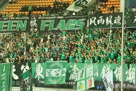 中超 | 浙江队错失开门红，但现场球迷真的太给力了图片