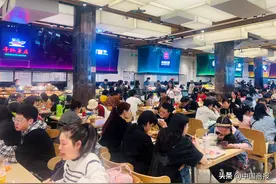 “干饭”热情高涨，餐饮消费4月同比增长43.8%图片