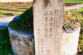 革命烈士的全家福：拍照时丈夫已牺牲，她执意抱着儿子和遗体合影图片