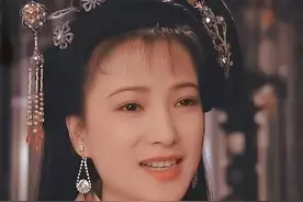 胜天半子许亚军，经历了四段狗血婚姻，因为人民的名义翻红图片