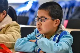 为什么医生不做近视眼手术？难道真的有“后遗症”吗？答案很简单图片