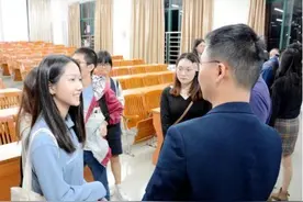 北大教授：如果将来权利落到这种学生手里，比贪官污吏危害还大图片