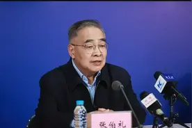 不信连花清瘟和抗疫院士，难道信卖伟哥的辉瑞吗？图片