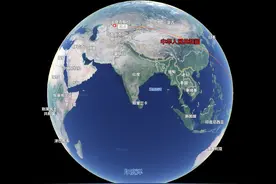 中国再次进行反导试验？新疆夜空出现巨型UFO：究竟是何飞行物？图片
