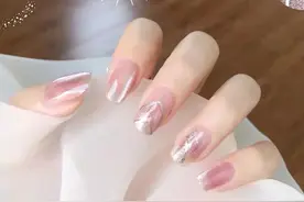 显白有氛围感的猫眼美甲款式合集图片