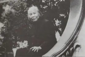59年庐山秘密会面，主席问：当初为何要走？贺子珍的回答让人落泪图片