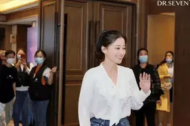 70后女明星身材：梅婷的腿，殷桃的腰！身材好，不等于瘦成纸片人图片