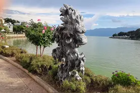 沙族女子，想说爱你不容易图片
