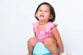 周岁女童染上性病？别再这样给孩子戒尿不湿！太坑娃图片