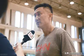 杜锋离任四原因图片