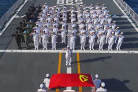 人民海军 生日快乐！图片