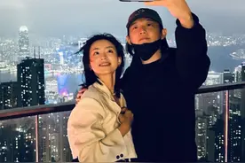 霍尊官宣新女友，网友：心真大！才2年就忍不住了？图片