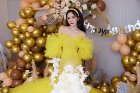 杨幂：15岁遭导演怒扇耳光，如今身价暴涨50亿，离婚撩遍小鲜肉图片