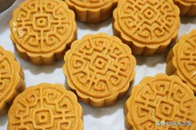自制五仁月饼，做法简单，甜而不腻，这个中秋节一定要试试图片