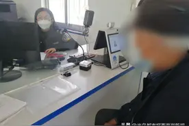 八旬老人为继子落户，户籍民警被赞“好闺女”图片