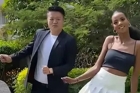“非洲土皇帝”王垚：生活奢靡却多次获官媒表扬，他是怎么做到的图片