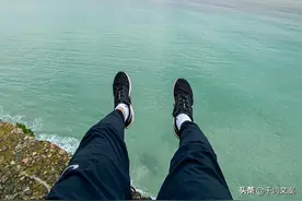旅行治愈文案 旅游后发朋友圈的句子图片