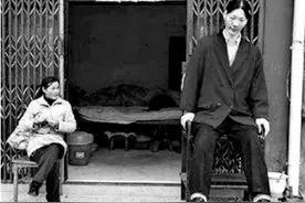 湖南女巨人：14岁身高超过姚明，18岁意外猝死，遗体至今没有下葬图片