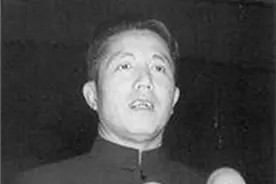 周扬和女学生闪婚，到了晚年懊悔不已：对不起结发妻子吴淑媛图片