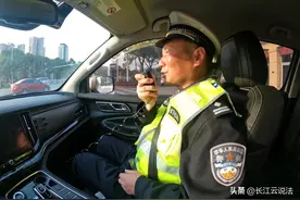 邵细辉 ：34年坚守，这位普通的交警“不普通”图片