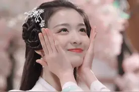 《人世间》的他，《扫黑风暴》的她，都藏在这部正午热播剧里了图片