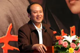 著名演员郭达：在苦水里泡大，娶的大妻子名叫“金不换”图片