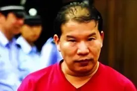 陈毅锋的嚣张人生：人前慈善家，背地暴打公职人员，非法获利上亿图片