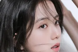 金智秀，清新明丽的四代神颜美女，性感撩人的身姿，美爆啦图片