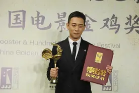 张译，龙套逆袭，实至名归的双料影帝！新剧《他是谁》更狂飙图片