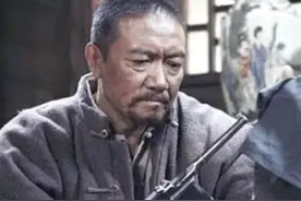 他拍完《亮剑》后，称不再演抗日剧，如今却加入抗日“烂片”大军图片