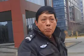 江苏一镇政府保安驱赶辱骂停车女子：你不是中央干部，屁都不是图片