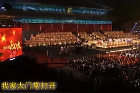 那年我十五岁，满满的回忆呀！我也就单曲循环了一下午……视频封面