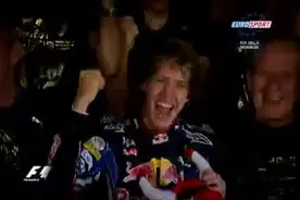 #F1# 2010年的今天,维特尔成为了F1历史上最年轻的车手总冠军视频封面