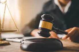 姐姐送房给弟弟却被1400万卖掉，法院判了图片
