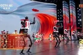 探秘央视春晚穿花棉袄机器人的“前世今生”图片