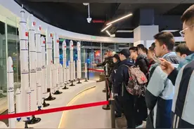 九龙坡：探索数字国防军事新体验图片