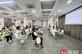 张家港经开区（杨舍镇）：社区“小课堂”点亮儿童“大世界”图片