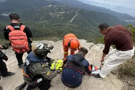 男孩登山坠伤当场昏迷 深圳“空中120”仅用21分钟送医图片