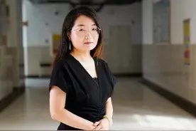 为“读懂”学生，这位班主任自费学心理学图片