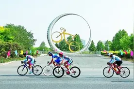 风驰电掣图片