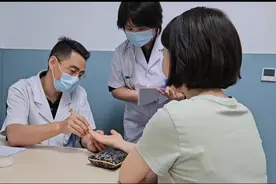 重口味女子湿疹反反复复，可能跟这个脏器有关图片